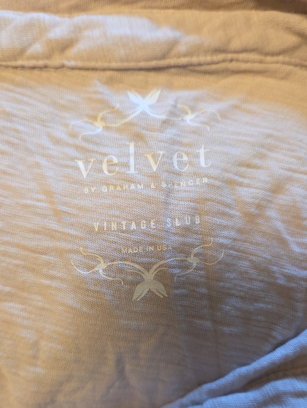 Velvet by Graham & Spencer Beige Vintage Slub Henley Shirt Size Small* - Picture 3 of 8